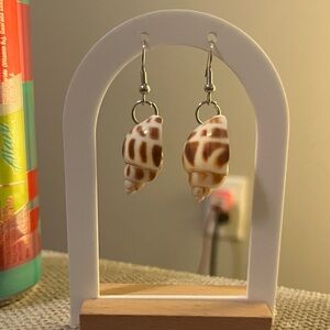 Shell Drop Earrings in Brown and Cream